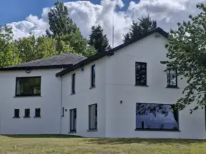 WhatsApp Image 2025-10-10 at 20.09.50_35a247df